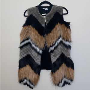 Fur vest